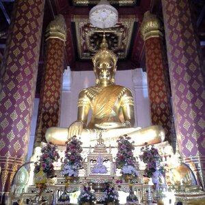 หลวงพ่อพระพุทธนิมิตฯ วัดหน้าพระเมรุ