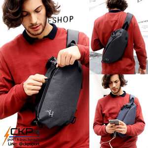 กระเป๋าสะพายกันน้ำ Arctic Hunter